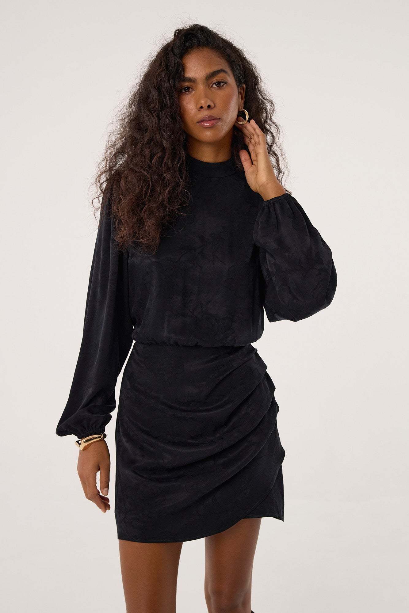 Sukienka Jackie jacquard black