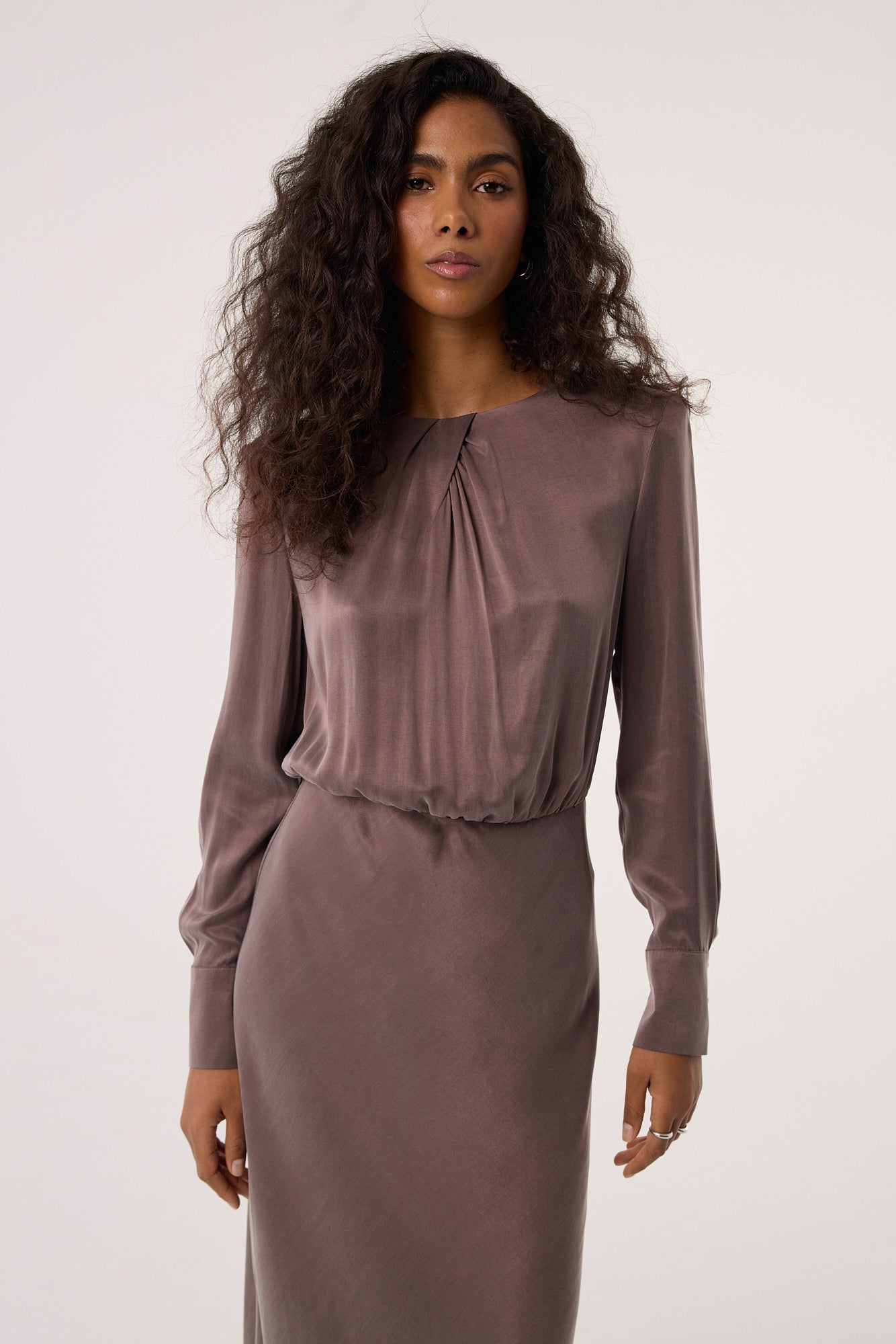 Sukienka Tiffany taupe