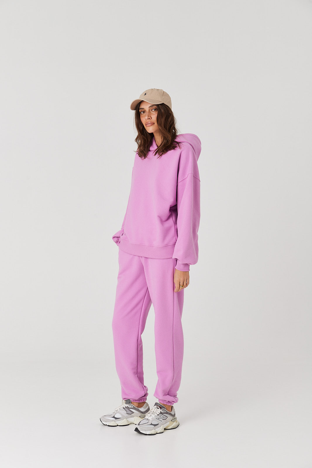 Spodnie dresowe pink berry