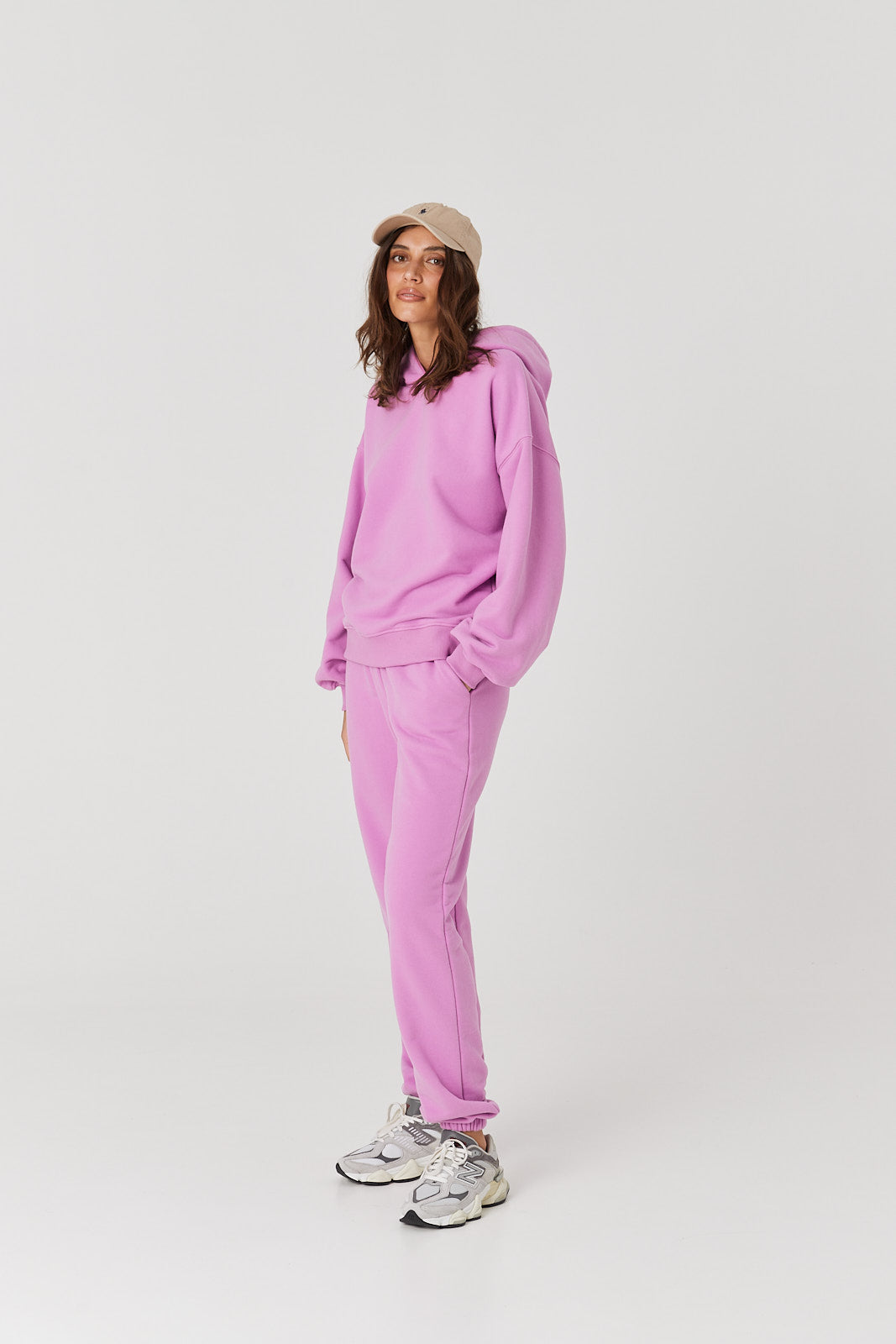 Spodnie dresowe pink berry
