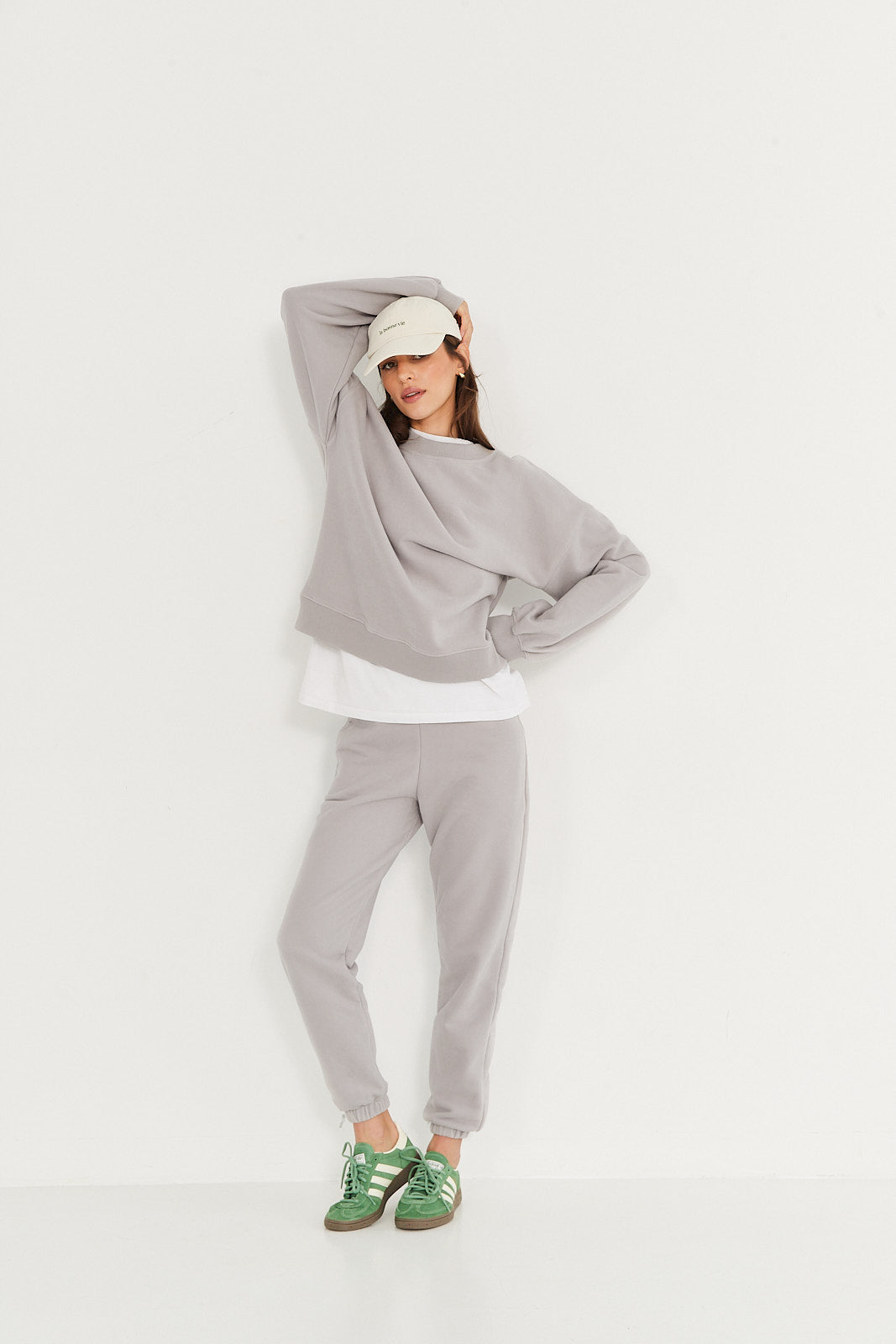 Spodnie dresowe light grey