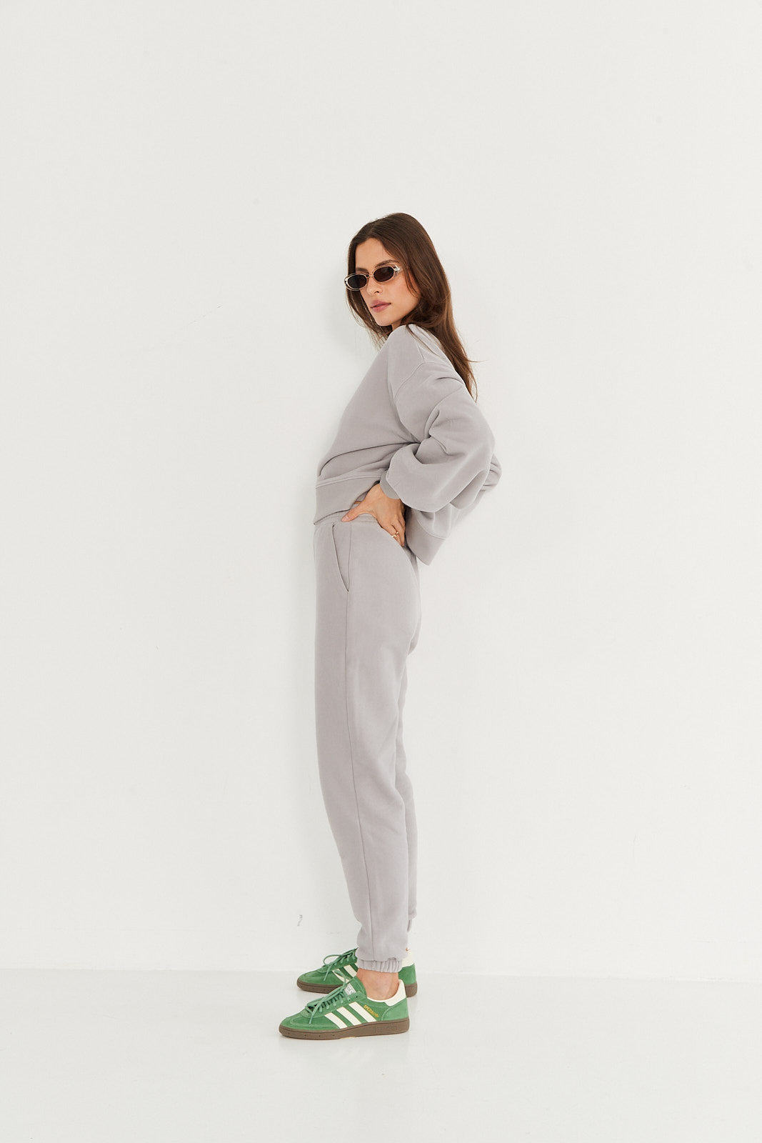 Spodnie dresowe light grey