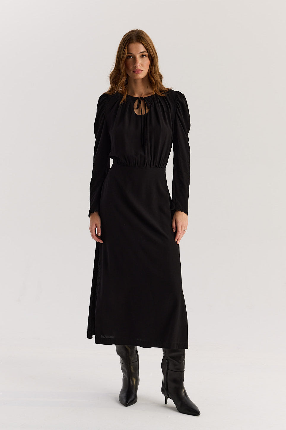 Sukienka Miriam black