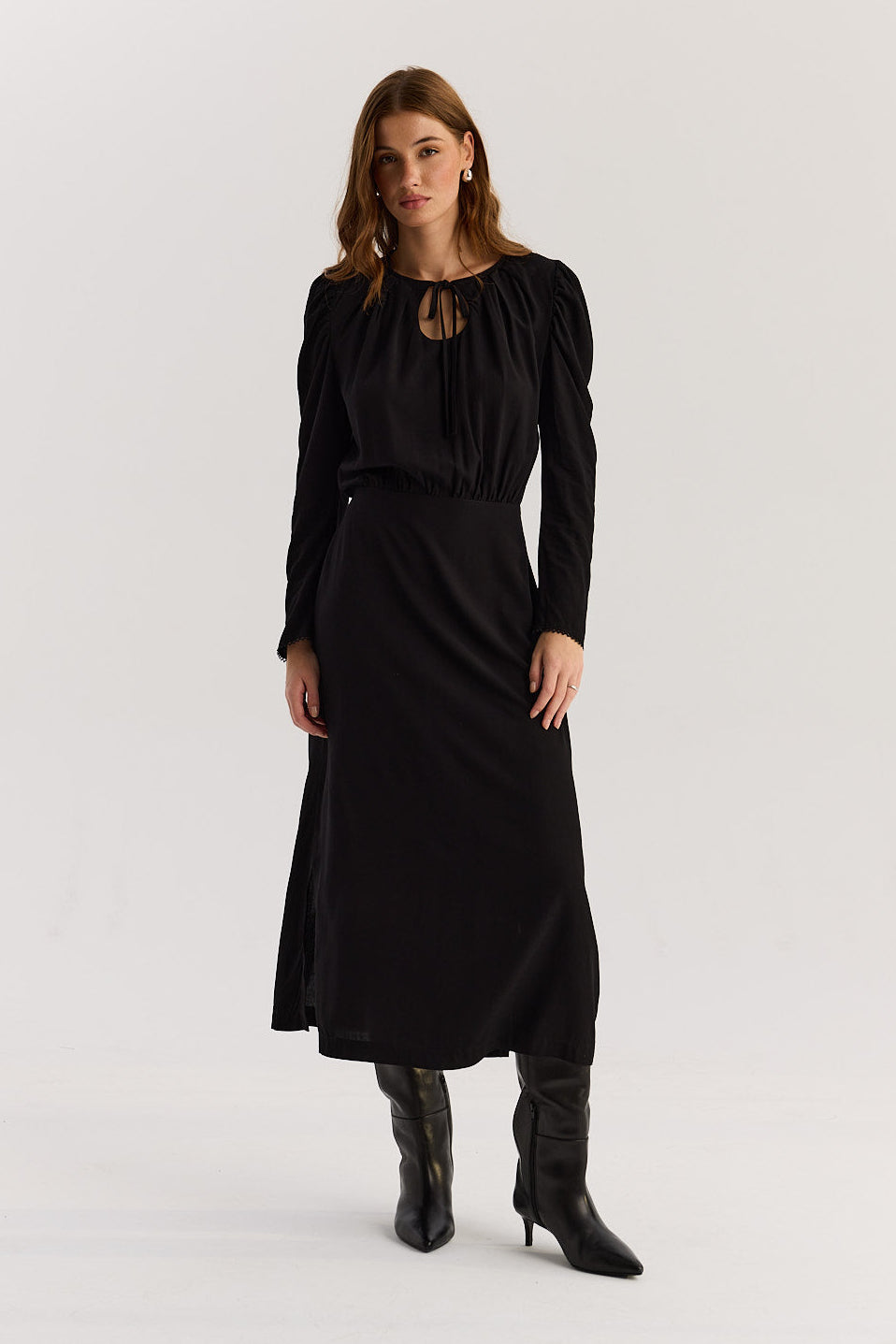 Sukienka Miriam black