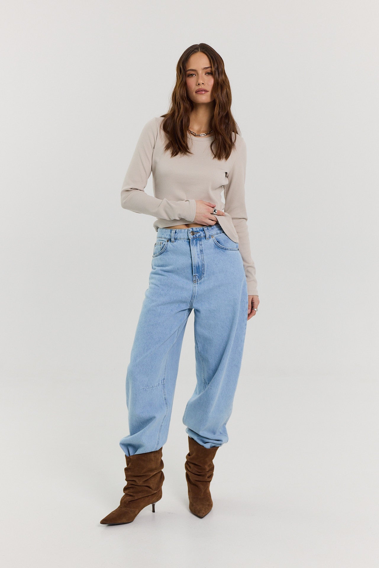 Jeansy Barrel light blue