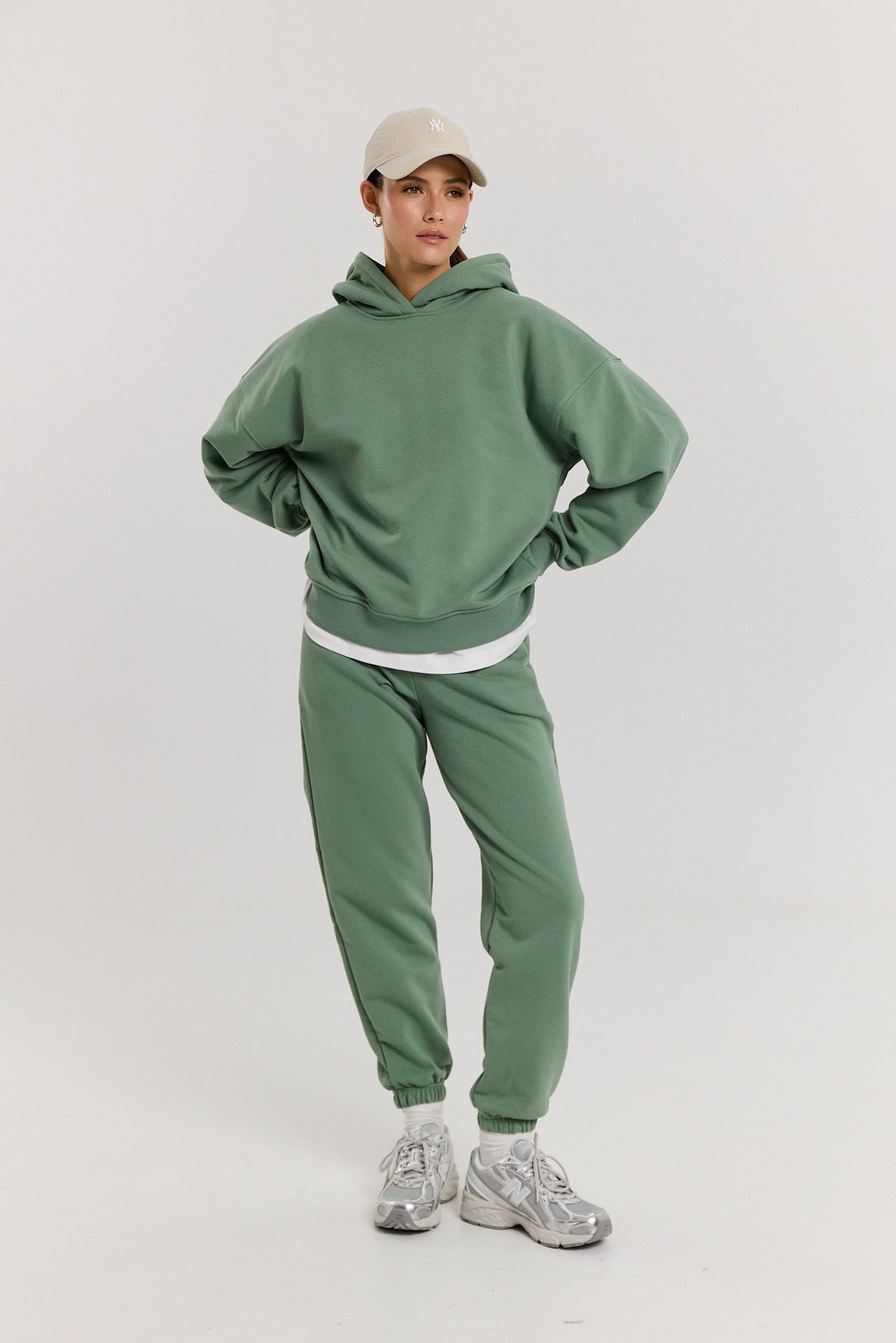 Bluza Boyfriend Hoodie dark matcha