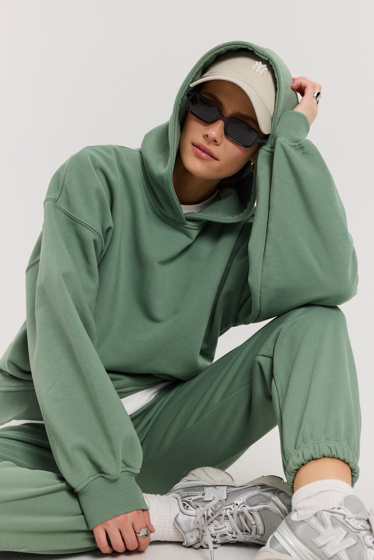 Bluza Boyfriend Hoodie dark matcha