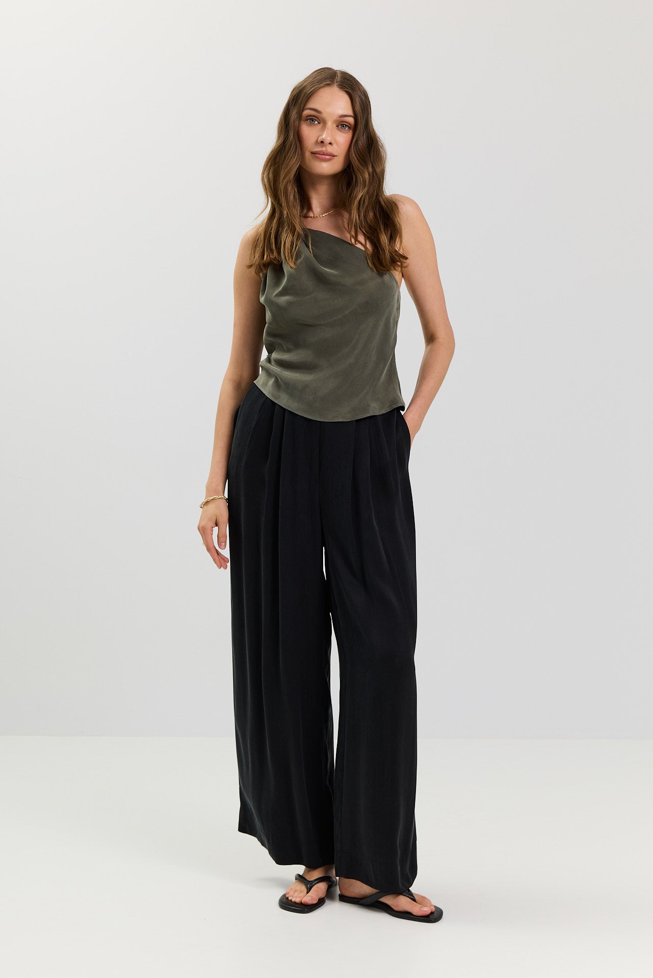 Top Muse smoky green