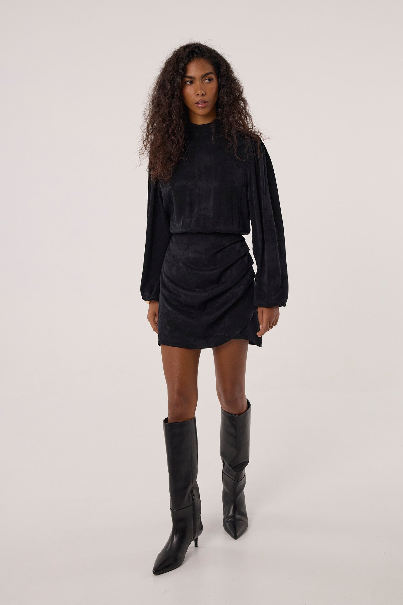 Sukienka Jackie jacquard black