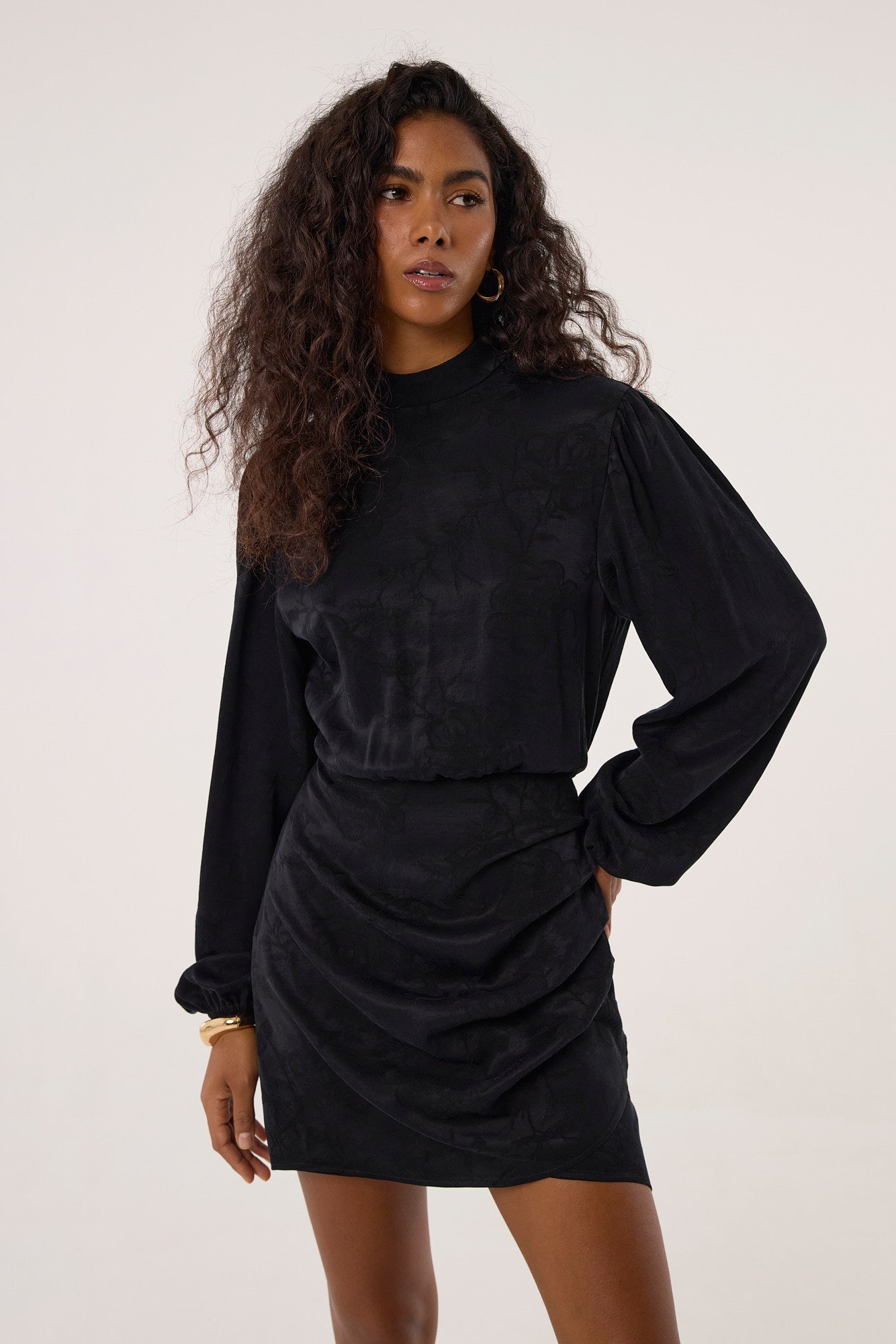 Sukienka Jackie jacquard black