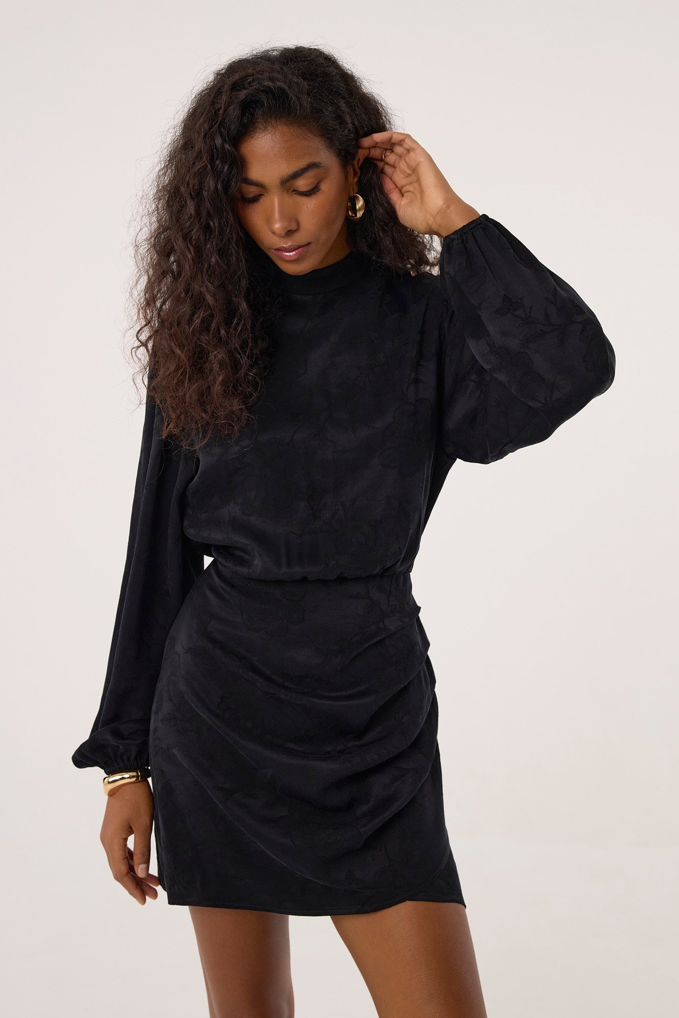 Sukienka Jackie jacquard black