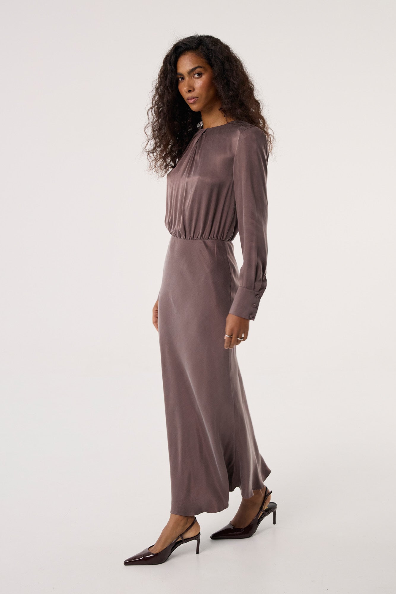 Sukienka Tiffany taupe