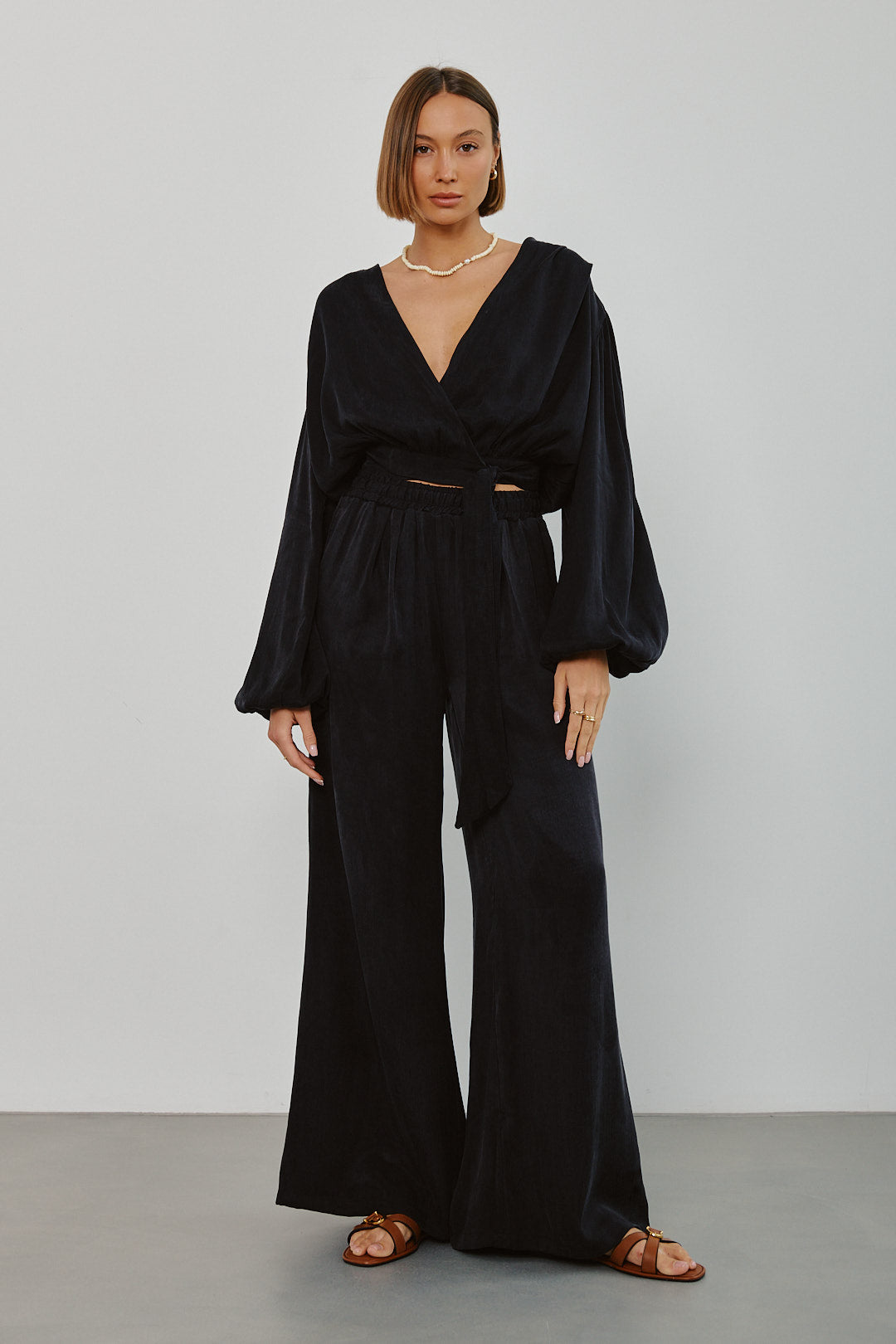 Spodnie Posh jet black
