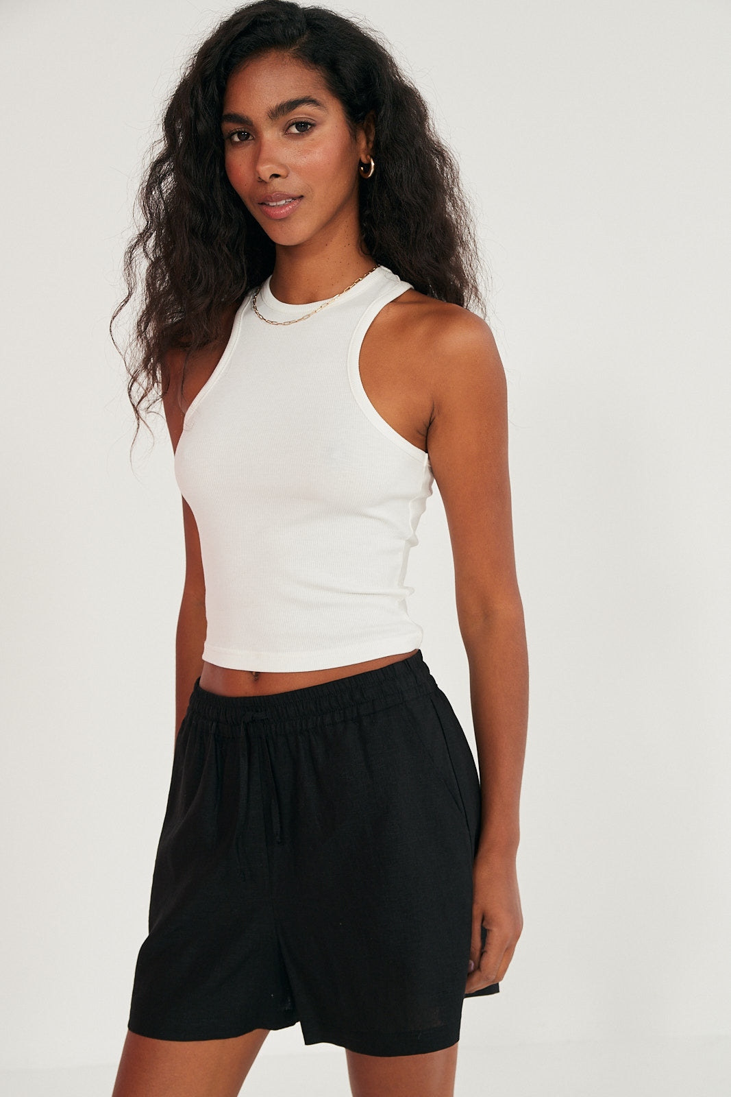 Szorty Gunther linen black