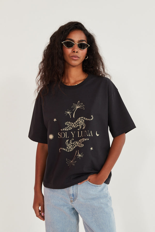 T-shirt Leo