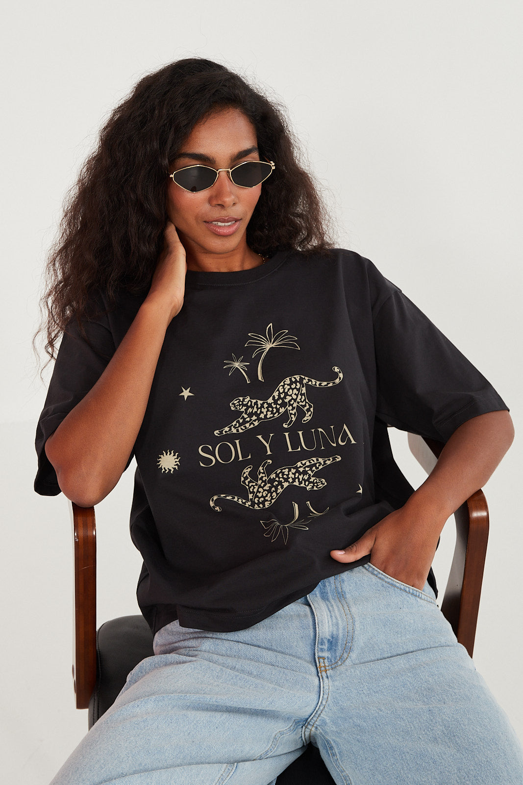 T-shirt Leo