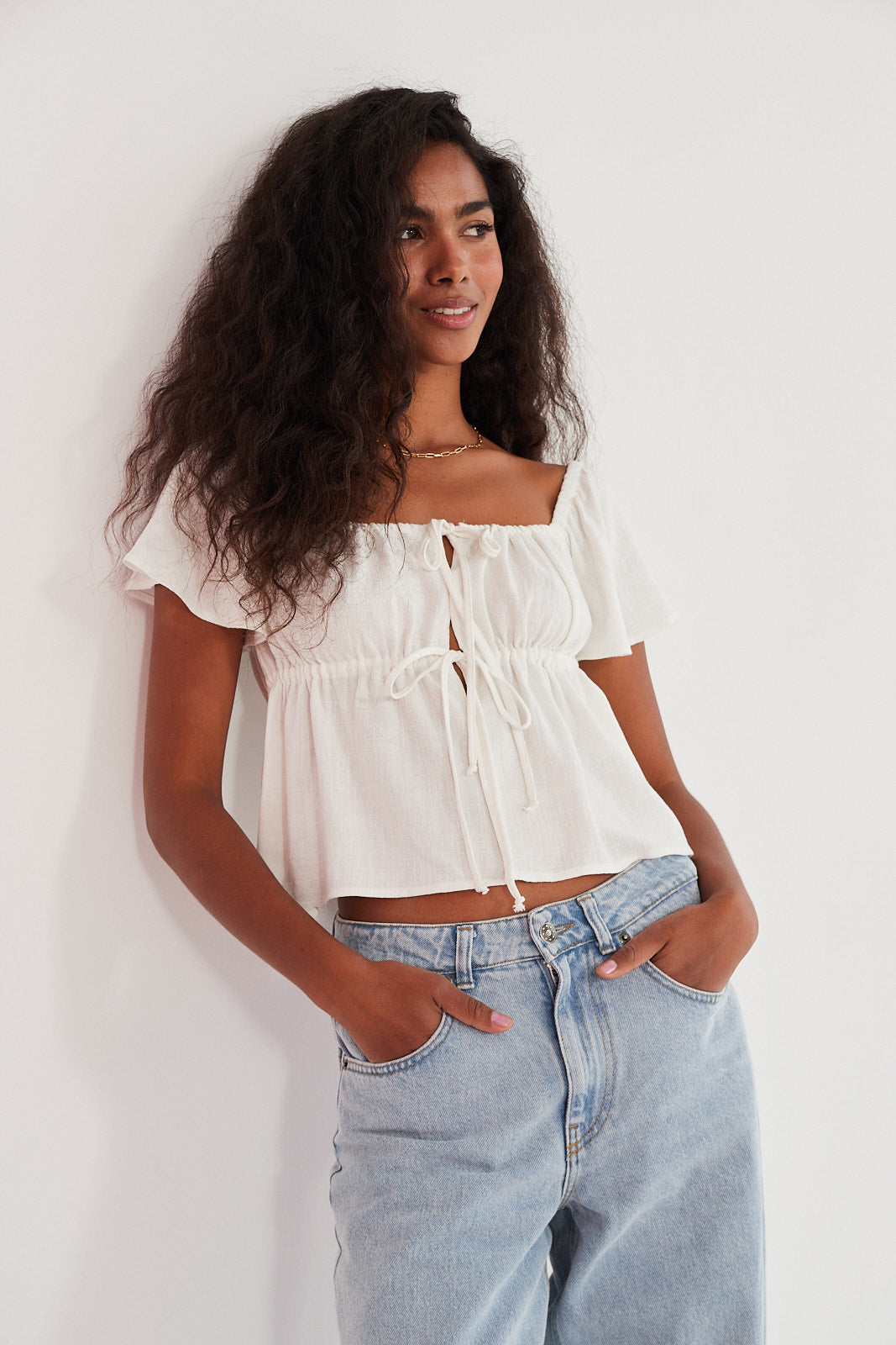 Top Nelly white
