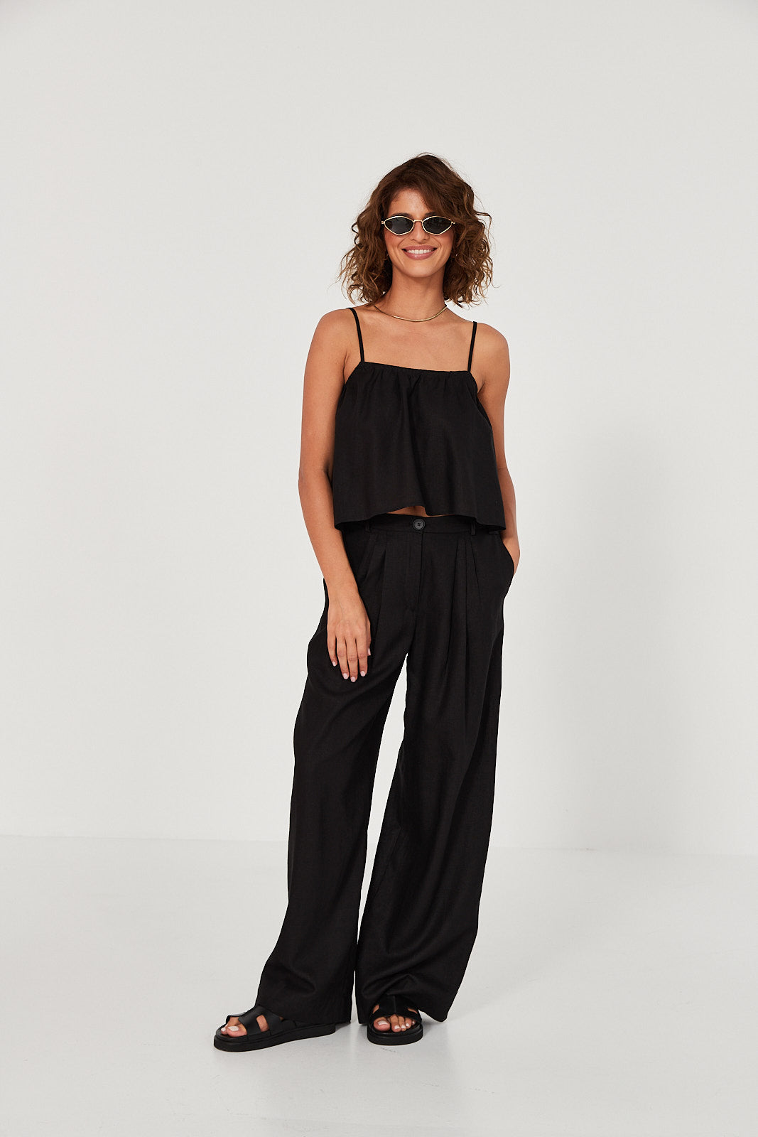 Top Ellie linen black