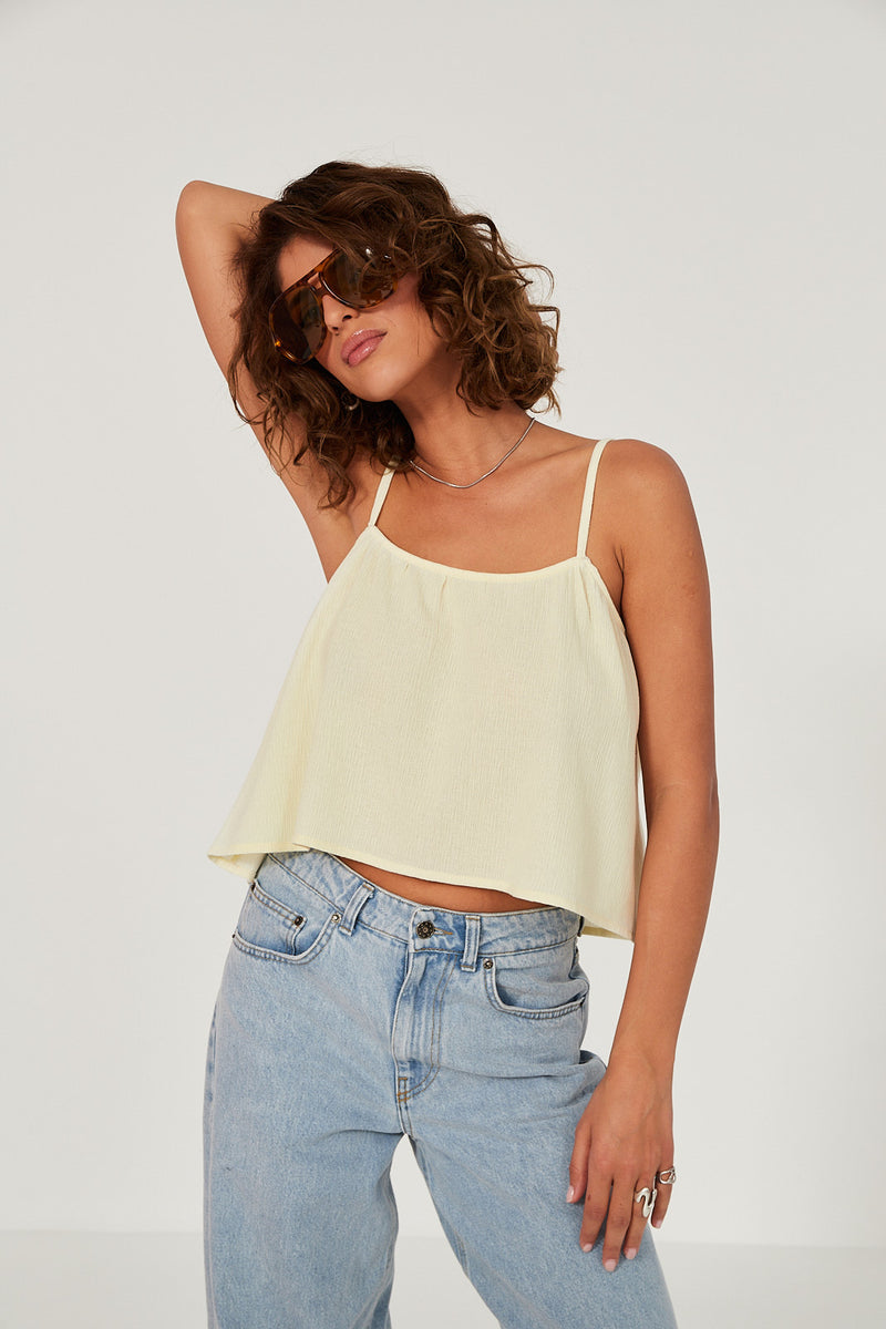 Top Ellie lemon sorbet
