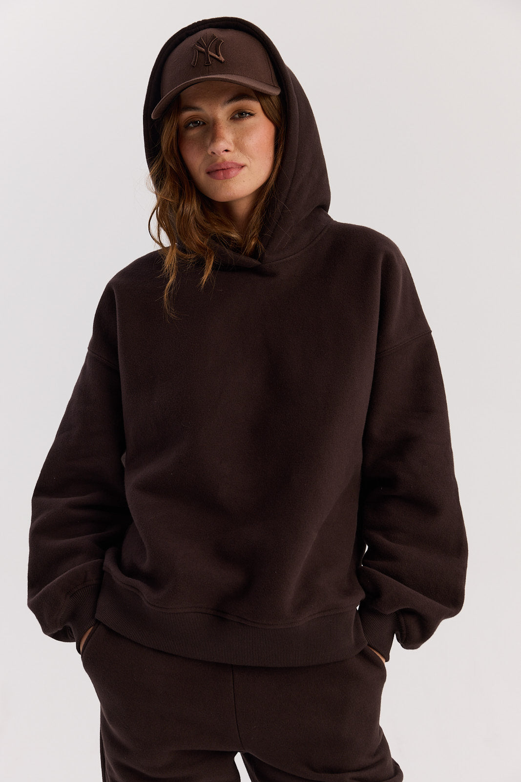 Bluza Boyfriend Hoodie dark chocolate