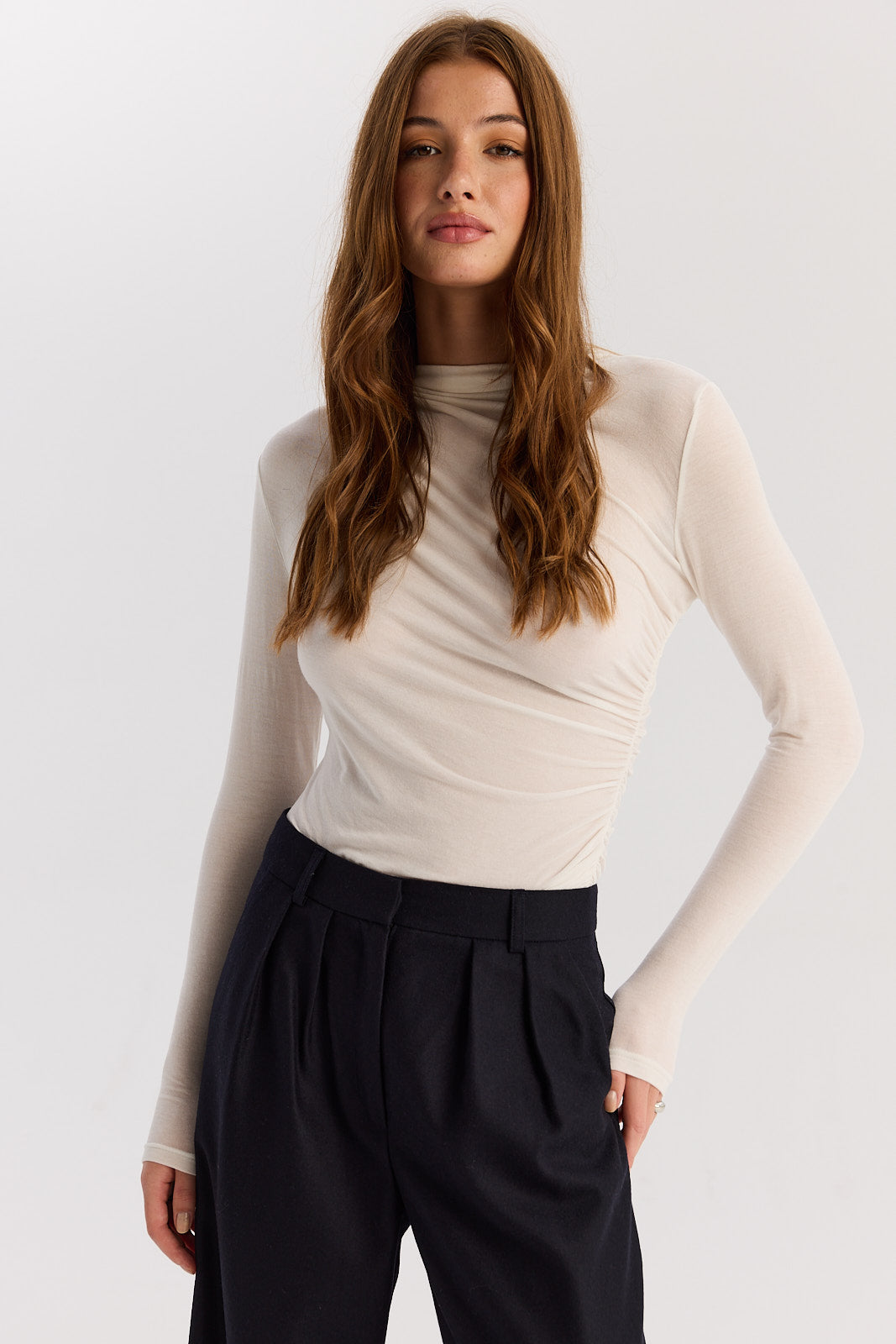 Body Megan off-white