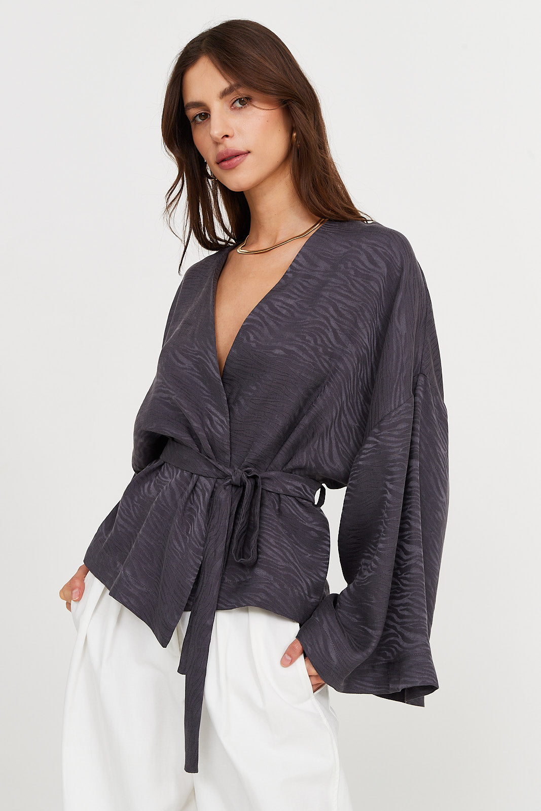 Kimono Nefrete graphite